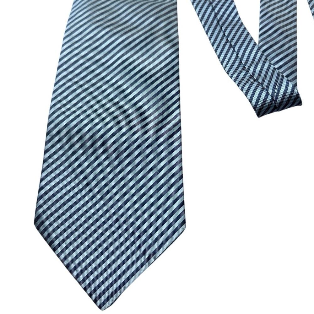 Banana Republic Necktie Silk Striped Blue Diagonal Ribbed Textured
